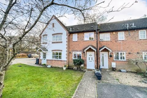 2 bedroom terraced house for sale, Cheltenham Gardens, Hedge End