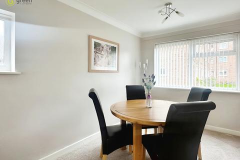 1 bedroom ground floor flat for sale, Garrard Gardens, Sutton Coldfield B73