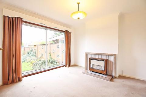 8 Greenfield View, Dudley, DY3 3NQ