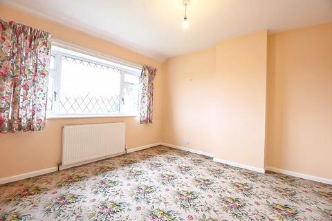 8 Greenfield View, Dudley, DY3 3NQ