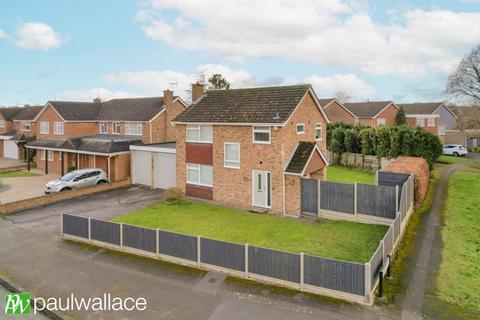 3 bedroom detached house for sale, Woodstock Road, Broxbourne