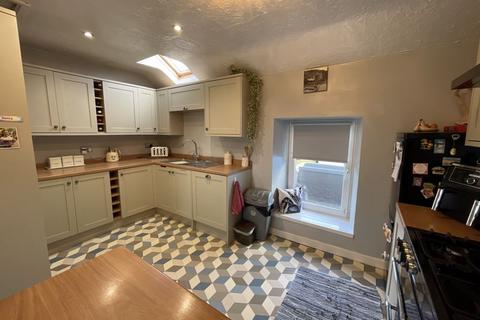 4 bedroom end of terrace house for sale, Amlwch Port, Amlwch, Isle of Anglesey
