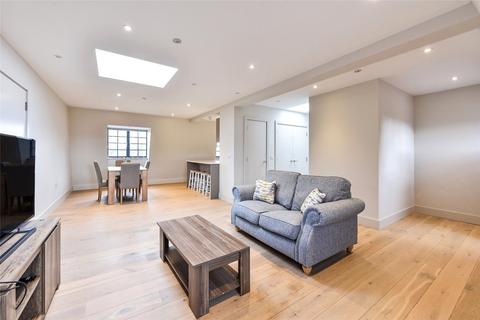2 bedroom apartment for sale - 1A East Row, Chichester, West Sussex, PO19