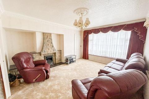3 bedroom semi-detached house for sale, Cedar Drive, Streetly, Sutton Coldfield, B74 3RL