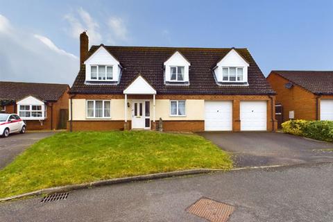 4 bedroom detached house for sale, 18 Ormsby House Drive, Mareham le Fen, Boston