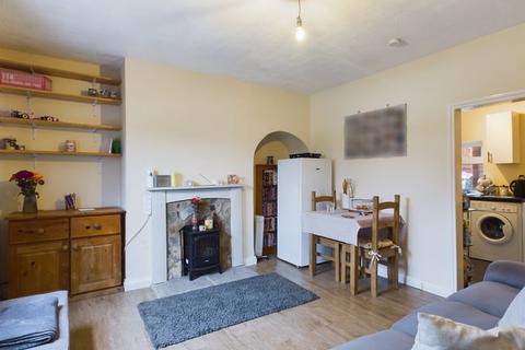 2 bedroom terraced house for sale, 24 Lincoln Road, Horncastle