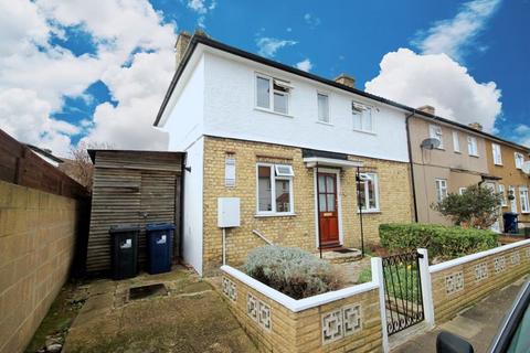 3 bedroom terraced house for sale, Stanhope Road, Greenford