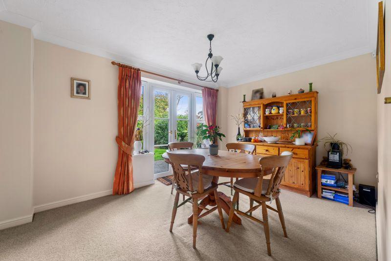 Kenny Drive, Carshalton 5 bed detached house for sale £975,000