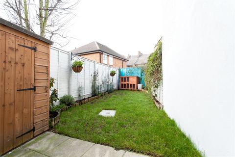 133b Rendlesham Road, London, E5 8PA