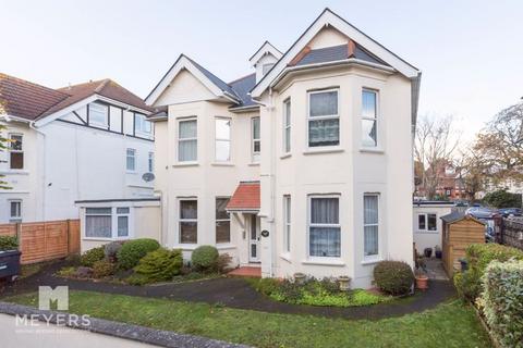 3 bedroom apartment for sale, Manor Court, 15 Argyll Road, Bournemouth, BH5