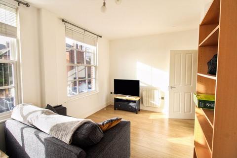 2 bedroom apartment for sale, The Crescent, Bedford MK40