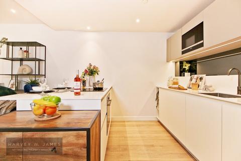 1 bedroom apartment to rent, Fairwater House, London, SW6