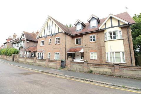 1 bedroom apartment to rent - Downs Rd -  Luton - 1 bed -  LU1 1QD