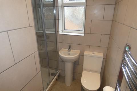 1 bedroom in a house share to rent - Room 3; Seaford Street; Stoke-on-Trent; ST4