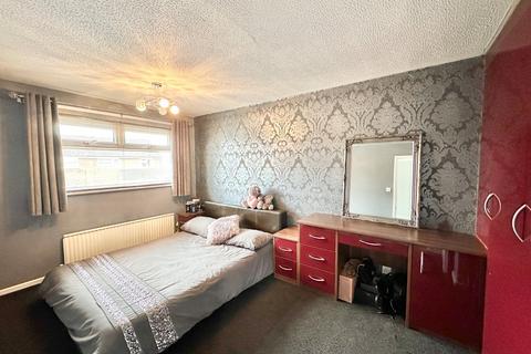 3 bedroom semi-detached house for sale - Sale, Trafford M33