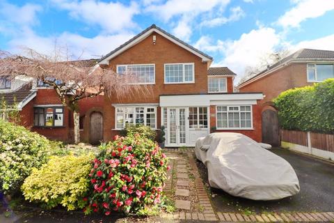 4 bedroom detached house for sale, Brookfield Drive, Manchester M28