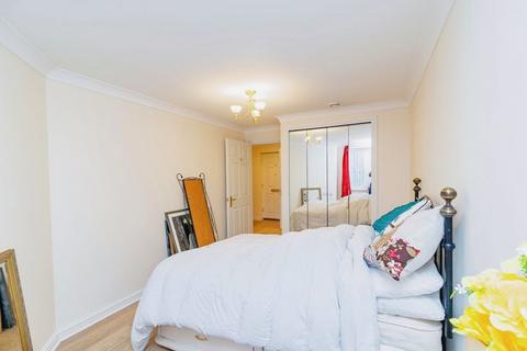 1 bedroom flat for sale - Aylesbury Street, Milton Keynes MK2