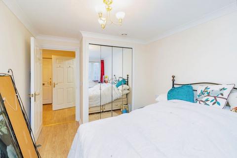 1 bedroom flat for sale, Aylesbury Street, Milton Keynes MK2
