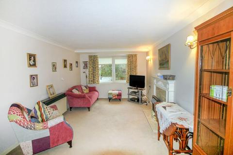 1 bedroom flat for sale, Elstree Road, Bushey WD23