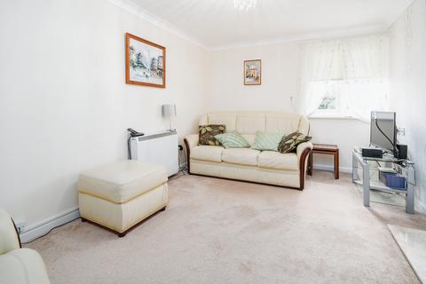 2 bedroom apartment for sale, Hudsons Court, Potters Bar EN6