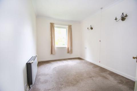 1 bedroom flat for sale, Fentiman Way, Hornchurch RM11