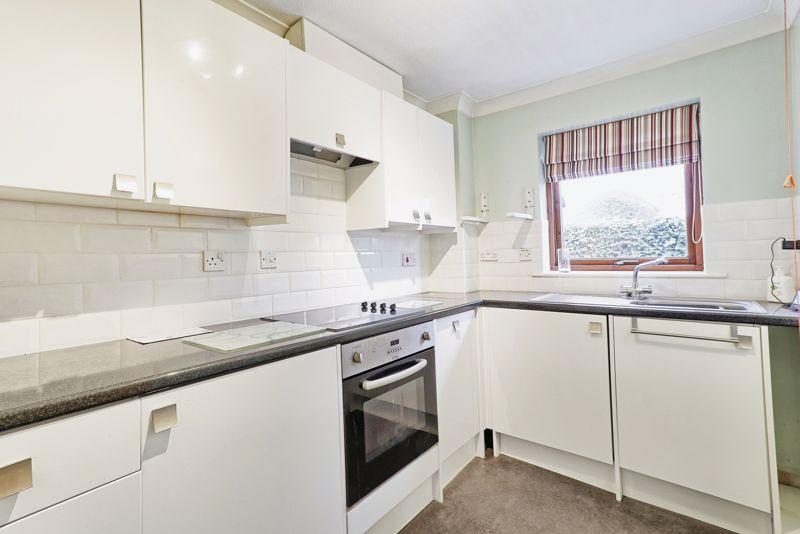 Mildmay Road, Chelmsford CM2 2 bed cottage for sale £160,000