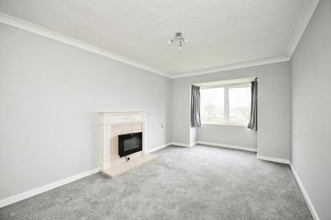 1 bedroom flat for sale, Fentiman Way, Hornchurch RM11