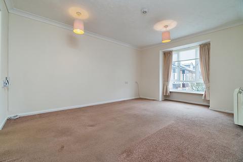 undefined, Oak Lodge (Sutton), Sutton SM1