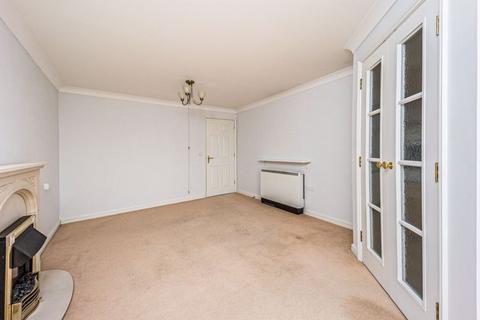 1 bedroom flat for sale, Glen View, Gravesend DA12