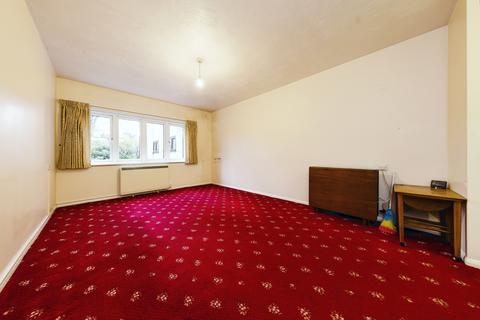 1 bedroom apartment for sale, Gable Lodge, West Wickham BR4