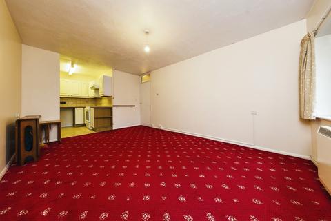 1 bedroom apartment for sale, Gable Lodge, West Wickham BR4