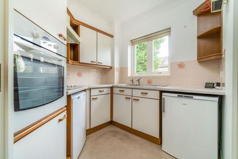 1 bedroom flat for sale, Warham Road, Croydon CR2