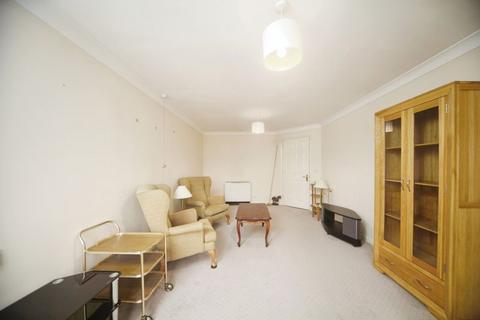 1 bedroom flat for sale, Clifton Park Avenue, Raynes Park SW20