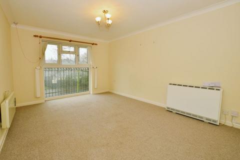 1 bedroom flat for sale, Church Road, New Romney TN28