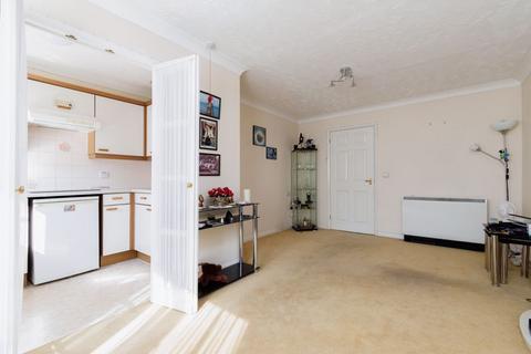 1 bedroom flat for sale, Warham Road, Croydon CR2