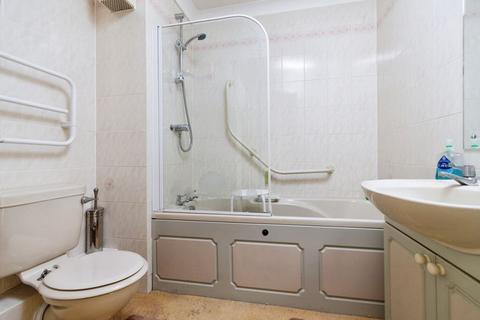 1 bedroom flat for sale, Warham Road, Croydon CR2