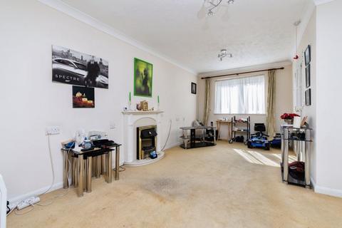 1 bedroom flat for sale, Warham Road, Croydon CR2