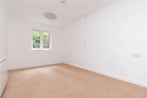 2 bedroom flat for sale - Foxley Lane, Purley CR8