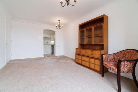 1 bedroom flat for sale, Thicket Road, Sutton SM1