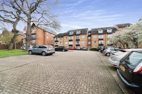 1 bedroom flat for sale, Thicket Road, Sutton SM1