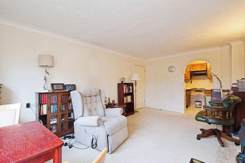 1 bedroom flat for sale, Lansdown Road, Sidcup DA14