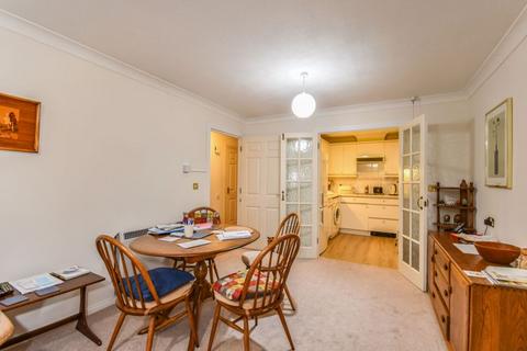 1 bedroom flat for sale, Fernlea Avenue, Ferndown BH22