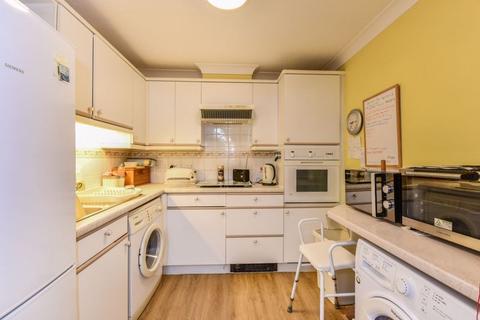 1 bedroom flat for sale, Fernlea Avenue, Ferndown BH22