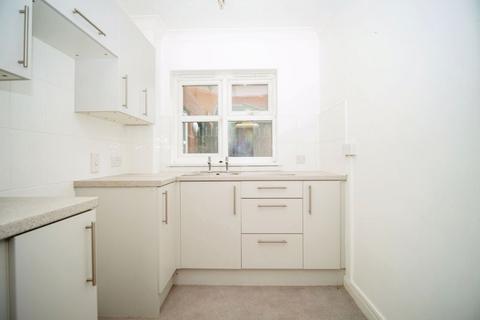 1 bedroom flat for sale, Stavordale Road, Weymouth DT4