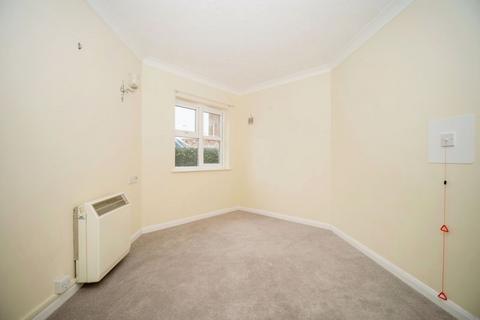 1 bedroom flat for sale, Stavordale Road, Weymouth DT4