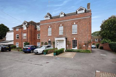 1 bedroom flat for sale, East Street, Blandford Forum DT11