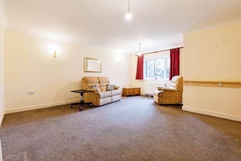 2 bedroom flat for sale, Tregolls Road, Truro TR1