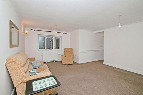 2 bedroom flat for sale, Tregolls Road, Truro TR1