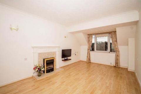 1 bedroom flat for sale, London Road, Dorchester DT1