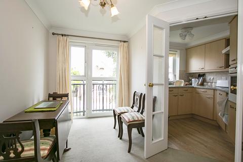 1 bedroom apartment for sale, Seward Court, Highcliffe BH23